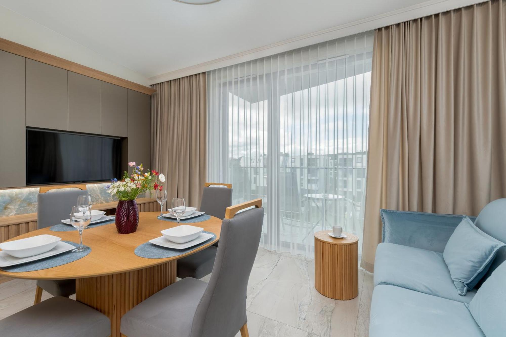 Elegancki Apartament W Sopocie Z Parkingiem I Klimatyzacja Blisko Plazy By Rent Like Home Zoppot Exterior foto
